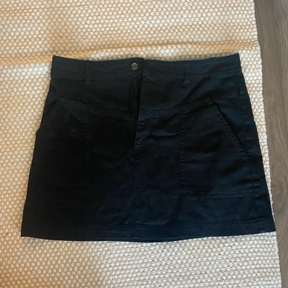 Banana Republic Twill Mini Skirt Sz 14P